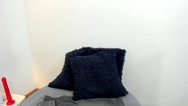 Snapshot of Lizzie_Williams_ chatting on November 27, 2025, 3:41 am Lizzie Williams online show from November 27, 2025, 3:41 am