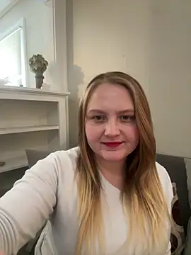 PhatAssBlond online show from February 7, 2025, 9:48 pm