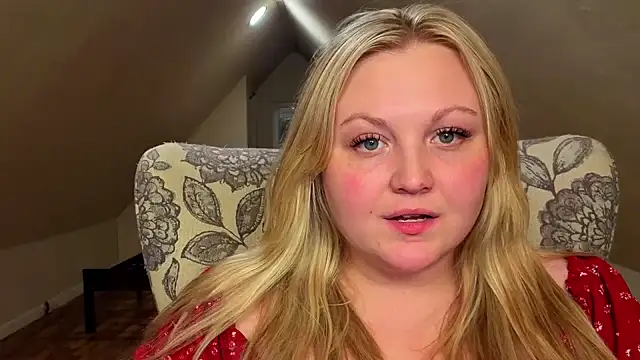 Snapshot of PhatAssBlond chatting on May 10, 2026, 1:55 am PhatAssBlond online show from May 10, 2026, 1:55 am