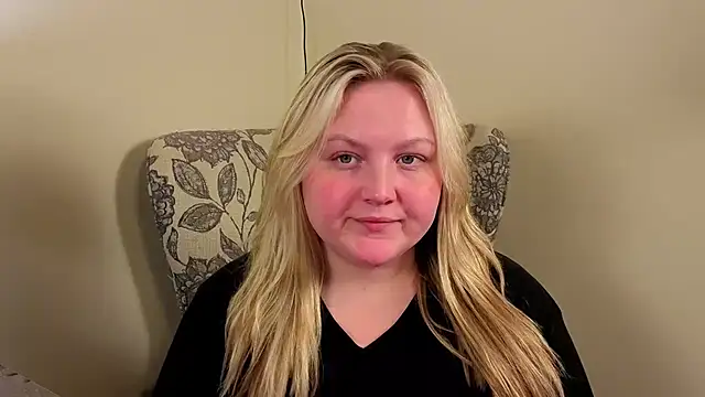 PhatAssBlond online show from June 22, 2026, 12:02 am