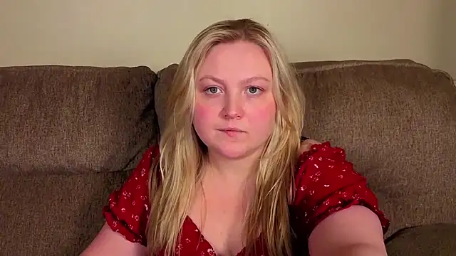 PhatAssBlond online show from June 26, 2026, 1:43 am