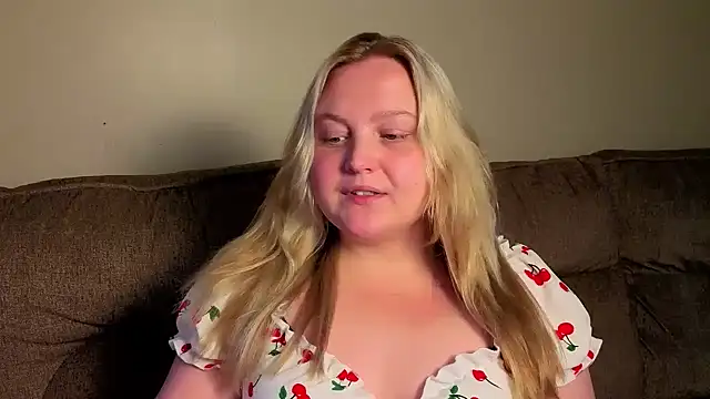 PhatAssBlond online show from July 21, 2026, 6:54 pm