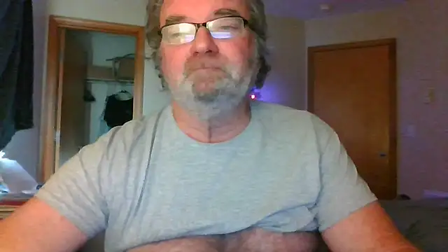 Snapshot of Doherty10 chatting on December 13, 2025, 10:04 pm Doherty10 online show from December 13, 2025, 10:04 pm