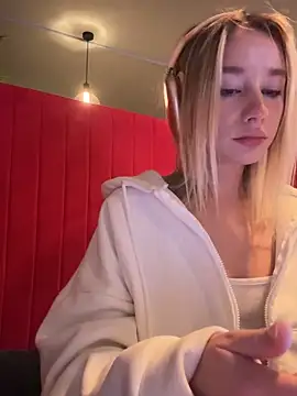 SSSATIVA model online show from February 27, 2025, 1:05 am