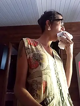 Snapshot of nati2roots chatting on March 3, 2026, 6:47 pm nati2roots online show from March 3, 2026, 6:47 pm