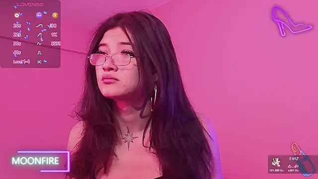 moonfiredancer online show from November 26, 2025, 7:48 pm