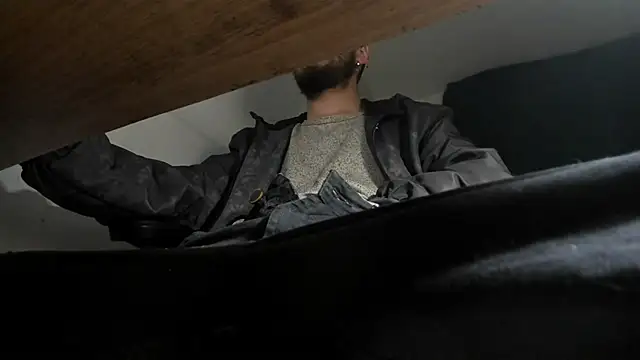 s sven03 online show from December 20, 2024, 7:12 am