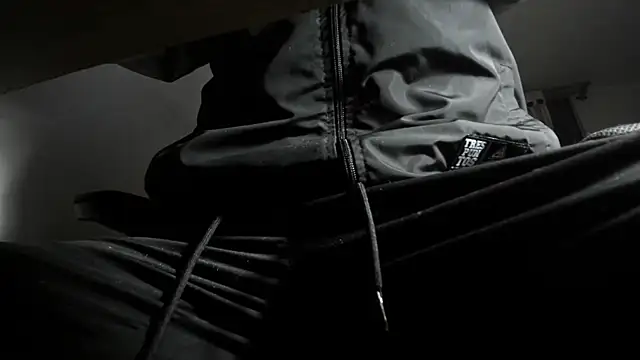 s sven03 online show from March 19, 2025, 7:07 am