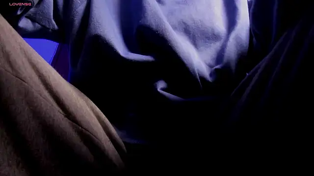 s sven03 online show from March 26, 2026, 2:33 pm