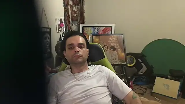 Snapshot of GForceSavage chatting on May 9, 2026, 3:12 am GForceSavage online show from May 9, 2026, 3:12 am