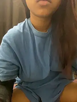 Snapshot of Mia_656 chatting on November 12, 2025, 4:35 am Mia 656 online show from November 12, 2025, 4:35 am