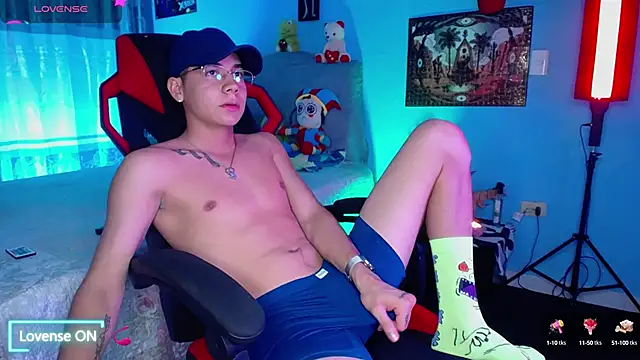 Snapshot of mexican_cum chatting on September 12, 2025, 3:17 am mexican cum online show from September 12, 2025, 3:17 am