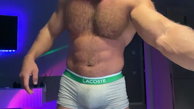 KarlosRichi online show from January 13, 2026, 4:01 pm