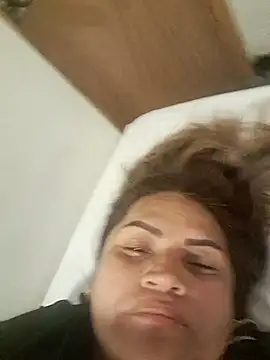 Snapshot of Jenna_Robbins chatting on February 21, 2025, 1:00 pm Jenna Robbins online show from February 21, 2025, 1:00 pm