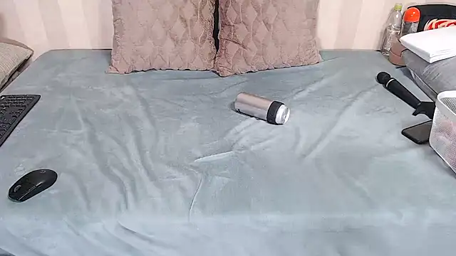 Snapshot of misa_king chatting on February 7, 2025, 2:15 pm misa king online show from February 7, 2025, 2:15 pm