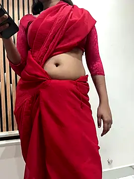 Snapshot of AASHI66 chatting on October 7, 2025, 6:27 pm AASHI66 online show from October 7, 2025, 6:27 pm