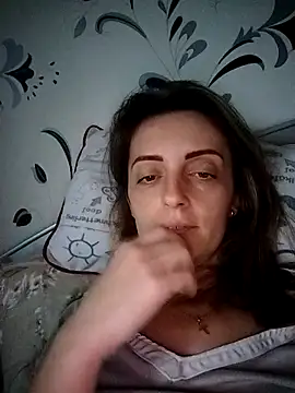 SophyGirl online show from November 22, 2025, 2:16 pm