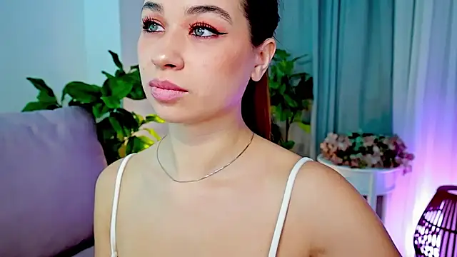 Snapshot of divetagrace chatting on February 18, 2026, 8:49 pm divetagrace online show from February 18, 2026, 8:49 pm