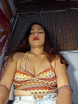 prettybella4u online show from June 29, 2026, 11:32 am