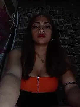 prettybella4u online show from July 14, 2026, 10:21 am