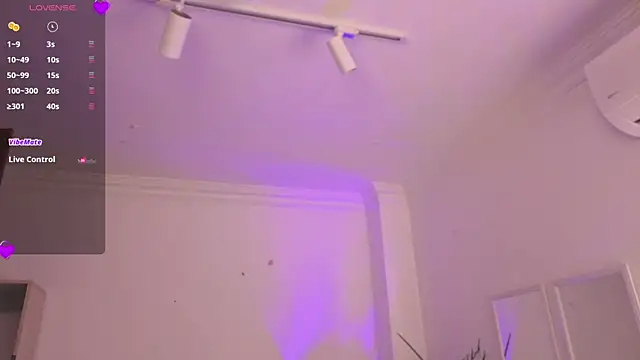 Aleejaa   online show from April 18, 2026, 11:36 am