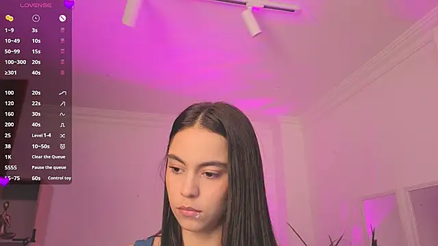 Snapshot of Aleejaa__ chatting on May 1, 2026, 11:26 am Aleejaa online show from May 1, 2026, 11:26 am