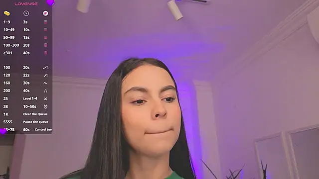 Snapshot of Aleejaa__ chatting on June 2, 2026, 11:34 am Aleejaa online show from June 2, 2026, 11:34 am