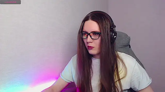 tracy cooper online show from November 21, 2025, 11:09 am