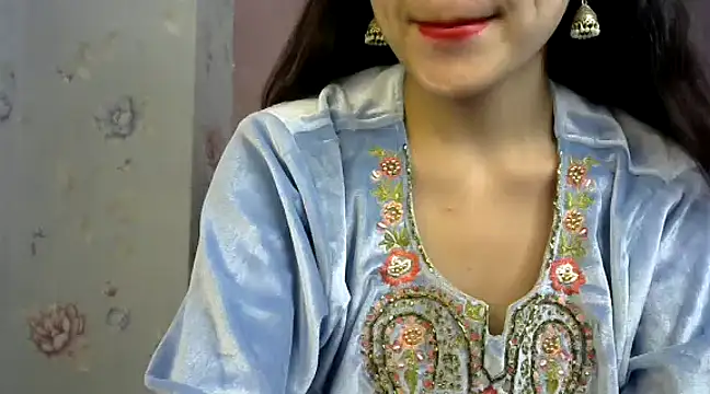 Snapshot of binisa_45 chatting on January 4, 2025, 10:49 am binisa 45 online show from January 4, 2025, 10:49 am