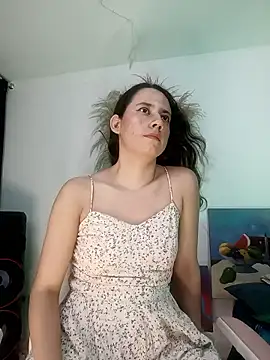 lovely kitt online show from January 9, 2026, 12:57 am