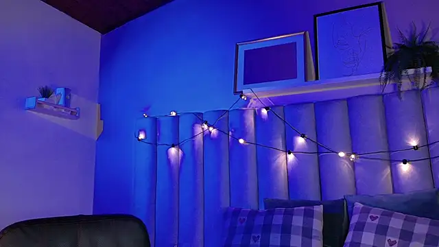 alaia-rogers online show from November 27, 2025, 11:34 am