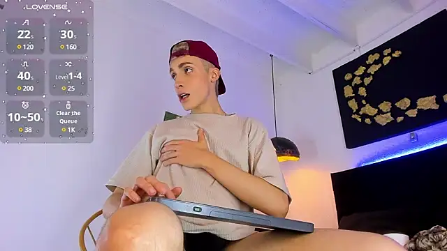 Angel Snowhotxxx online show from February 21, 2025, 11:01 am