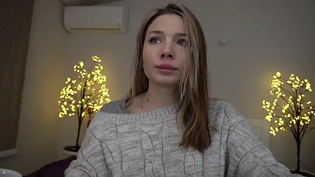 Snapshot of IceDanielles chatting on January 10, 2025, 2:13 pm IceDanielles online show from January 10, 2025, 2:13 pm