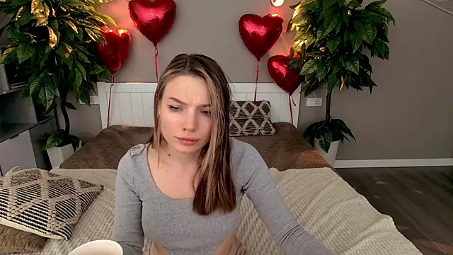 Snapshot of IceDanielles chatting on February 16, 2025, 3:38 pm IceDanielles online show from February 16, 2025, 3:38 pm