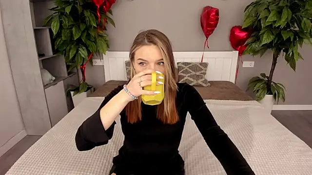 Snapshot of IceDanielles chatting on March 18, 2025, 5:31 pm IceDanielles online show from March 18, 2025, 5:31 pm