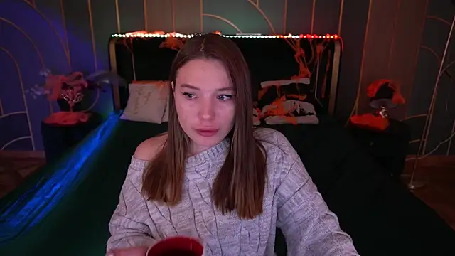 Snapshot of IceDanielles chatting on October 28, 2025, 1:36 pm IceDanielles online show from October 28, 2025, 1:36 pm