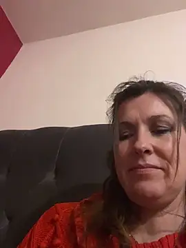 Lwhite1 online show from March 25, 2026, 11:44 pm