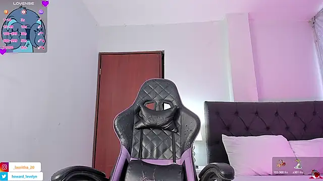 Snapshot of evelyn_23 chatting on November 2, 2025, 3:03 pm evelyn 23 online show from November 2, 2025, 3:03 pm