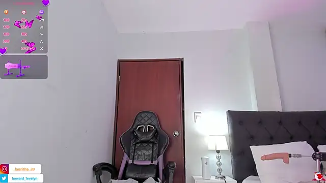 Snapshot of evelyn_23 chatting on November 13, 2025, 3:55 pm evelyn 23 online show from November 13, 2025, 3:55 pm