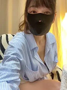 Snapshot of Annabody chatting on February 12, 2025, 4:00 pm Annabody online show from February 12, 2025, 4:00 pm