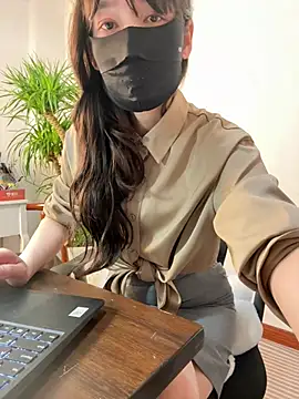 Snapshot of Annabody chatting on March 4, 2025, 9:51 am Annabody online show from March 4, 2025, 9:51 am