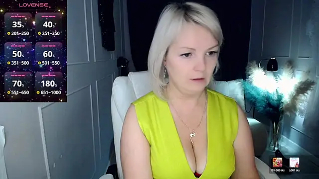 Snapshot of Juarnea chatting on February 7, 2026, 9:57 am Juarnea online show from February 7, 2026, 9:57 am