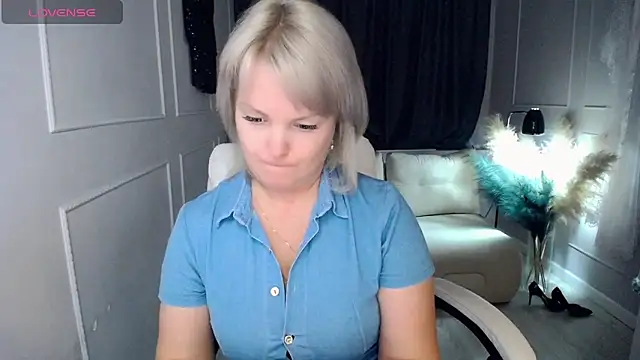 Snapshot of Juarnea chatting on February 24, 2026, 12:58 pm Juarnea online show from February 24, 2026, 12:58 pm