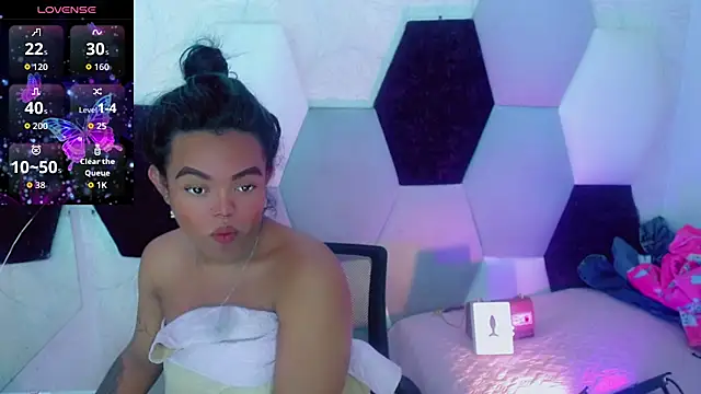 Snapshot of KayleighDreams_ chatting on February 15, 2026, 3:58 am KayleighDreams online show from February 15, 2026, 3:58 am