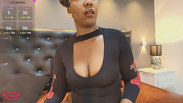 dirtyvictoria online show from February 5, 2026, 12:21 pm