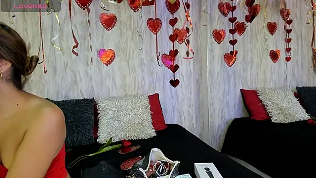 emily parkerr online show from February 12, 2025, 1:06 pm