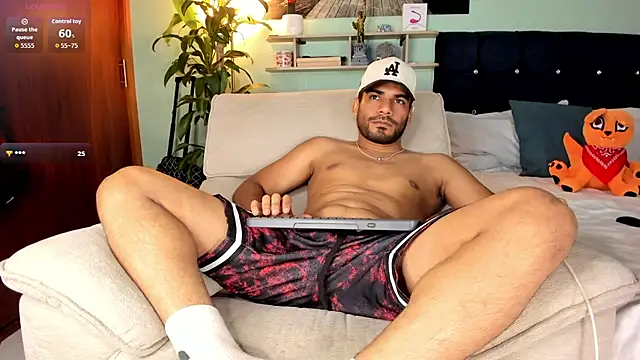Neganhot  online show from May 9, 2026, 12:05 am