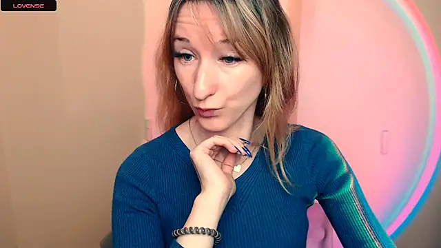 AmandaSell online show from October 23, 2025, 7:51 am