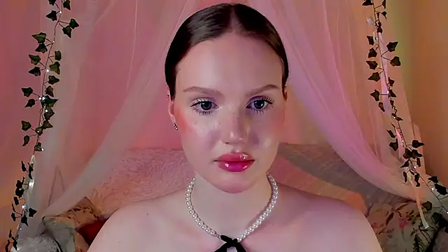 MishkaMe online show from March 18, 2025, 3:42 pm