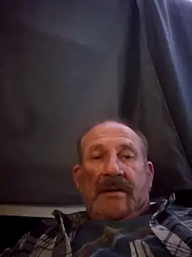 den-rock4u online show from March 13, 2025, 3:33 am